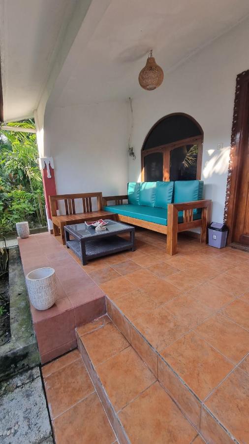 Catra Homestay Beach Apartments จันดีดาซา ภายนอก รูปภาพ